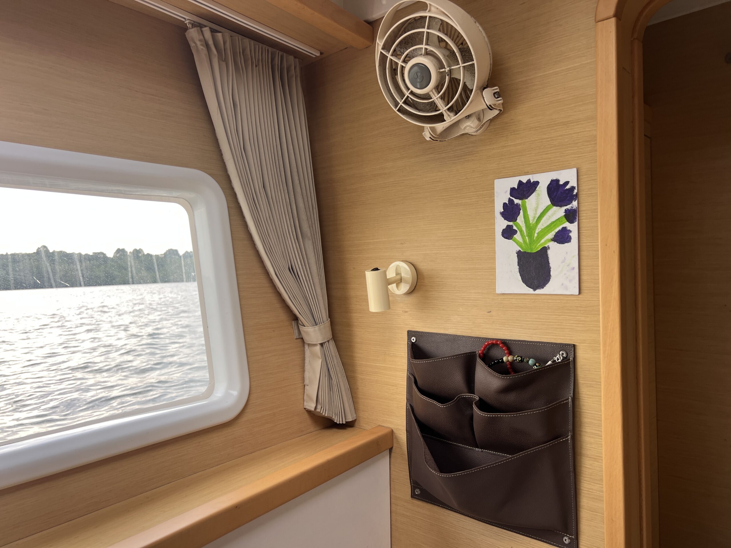 Elsa — 2017 Lagoon 400 S2 catamaran
