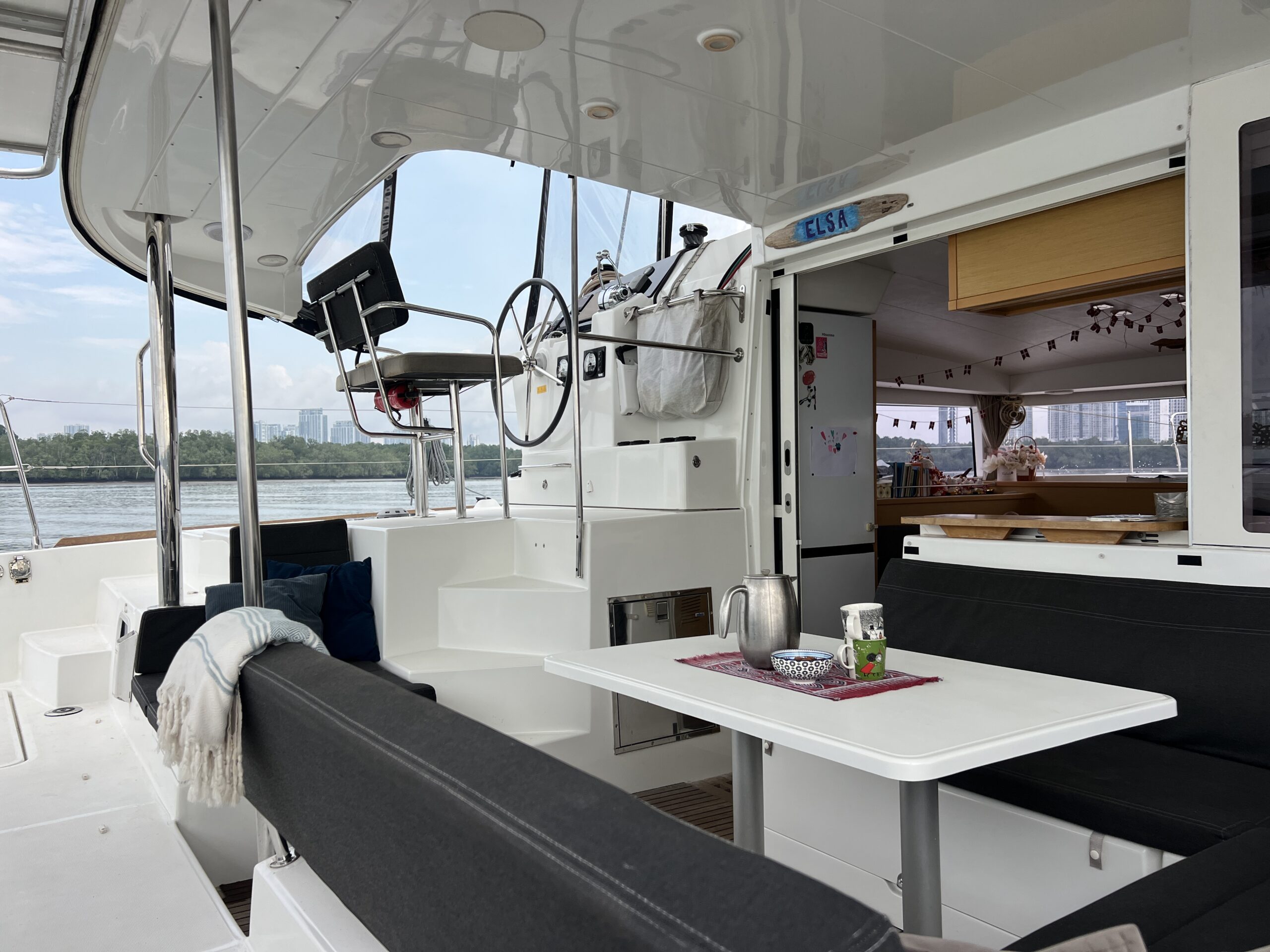 Elsa — 2017 Lagoon 400 S2 catamaran