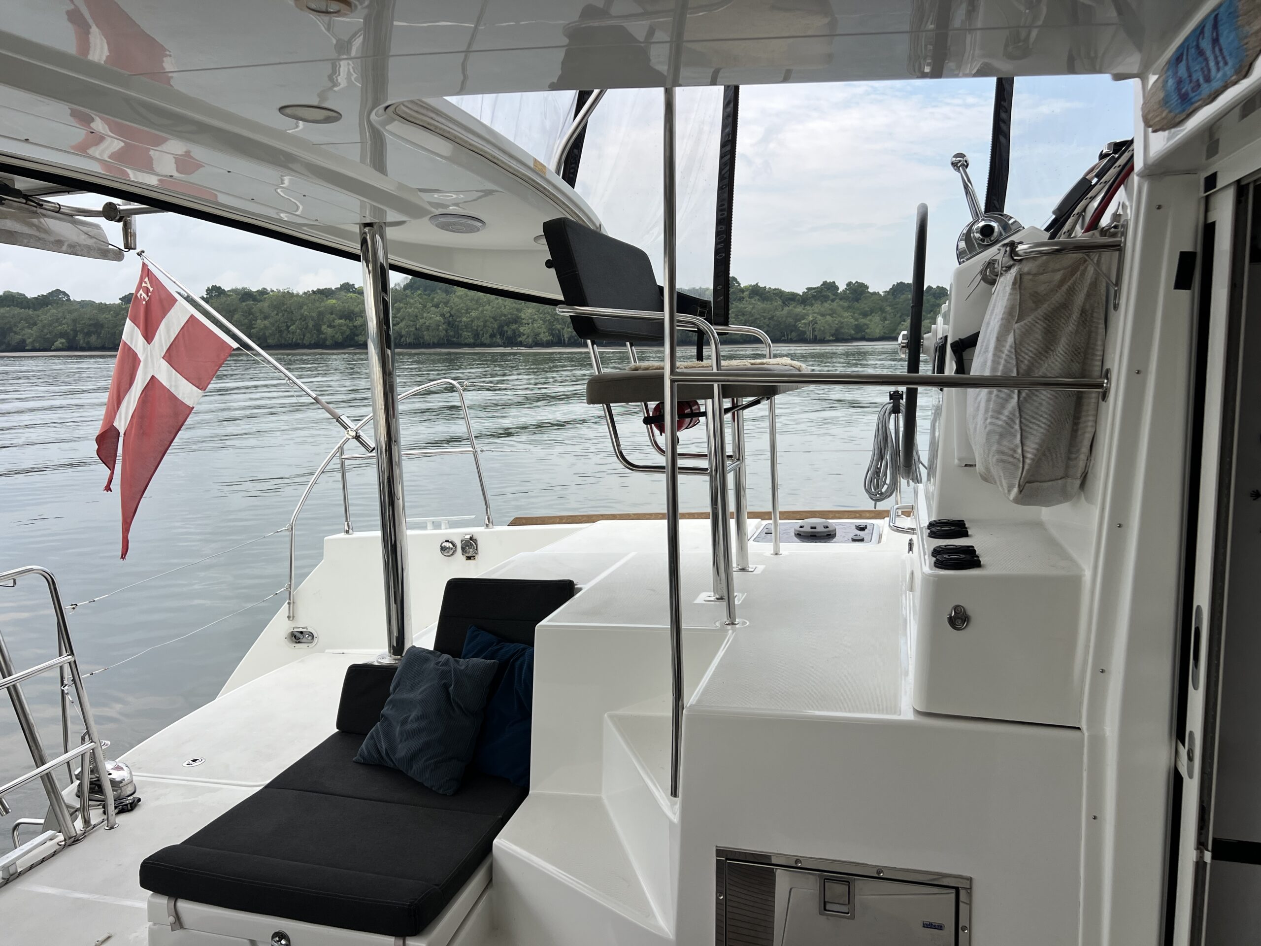 Elsa — 2017 Lagoon 400 S2 catamaran