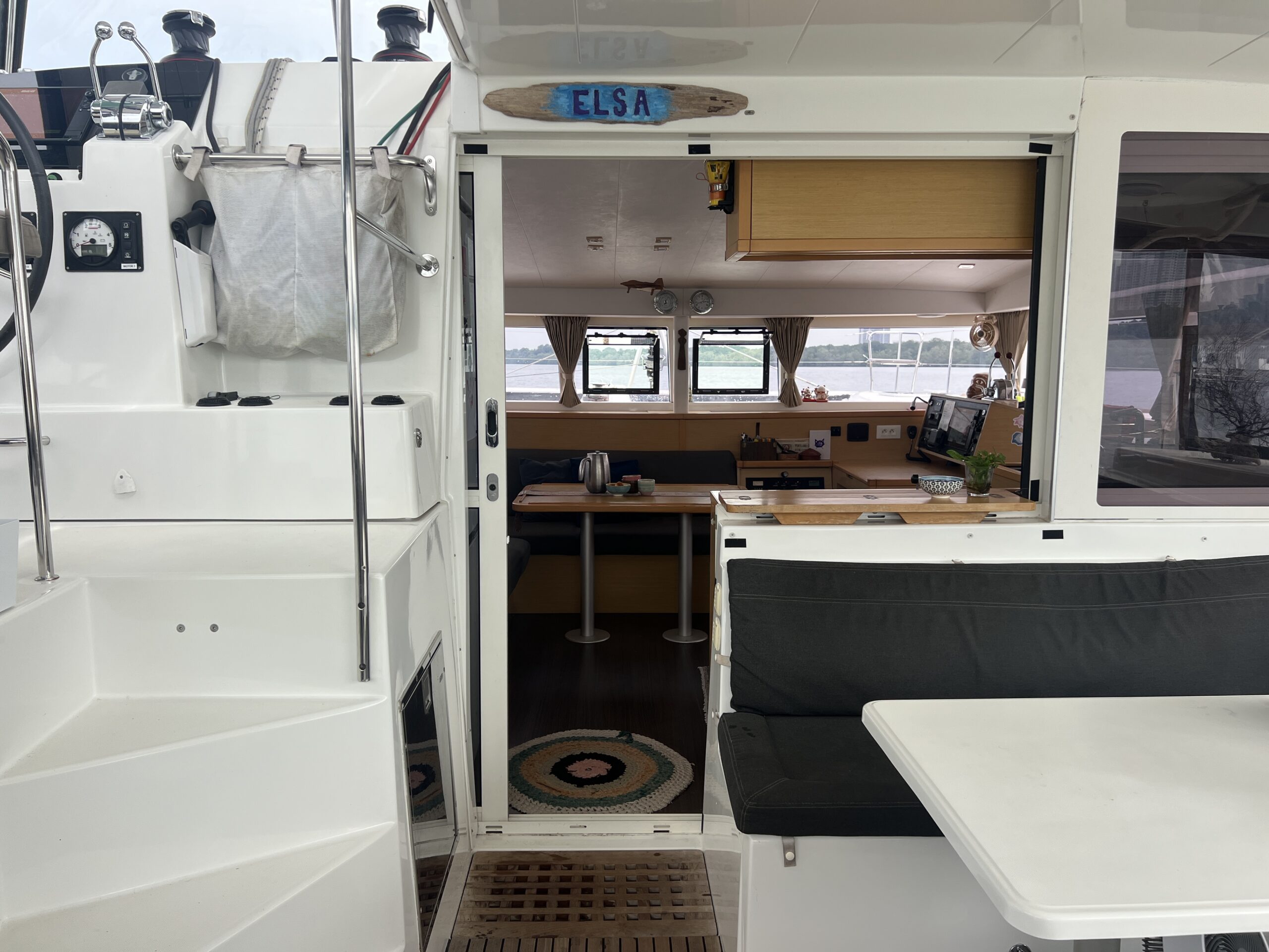 Elsa — 2017 Lagoon 400 S2 catamaran