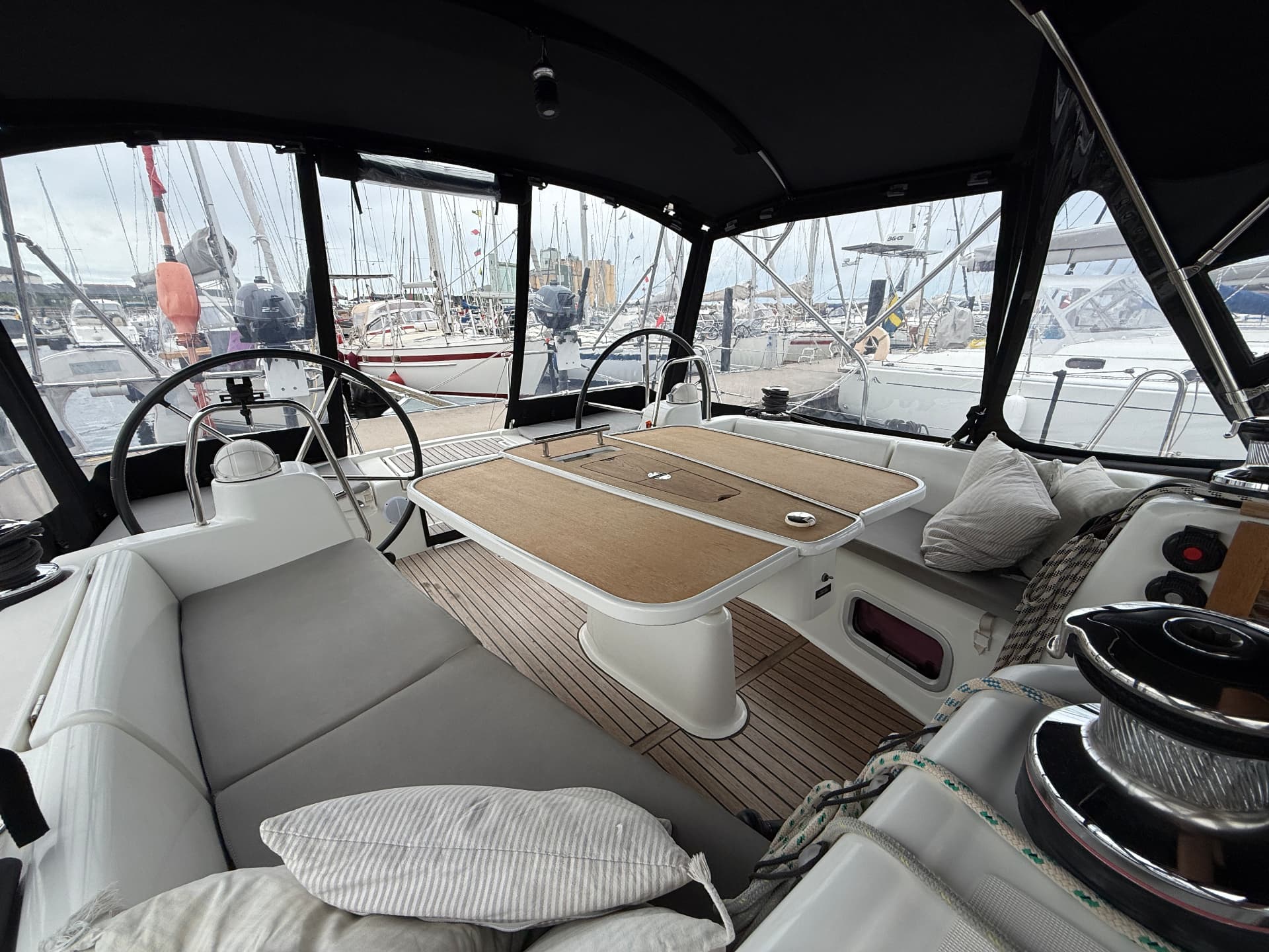 Cockpit table and seating with teak deck