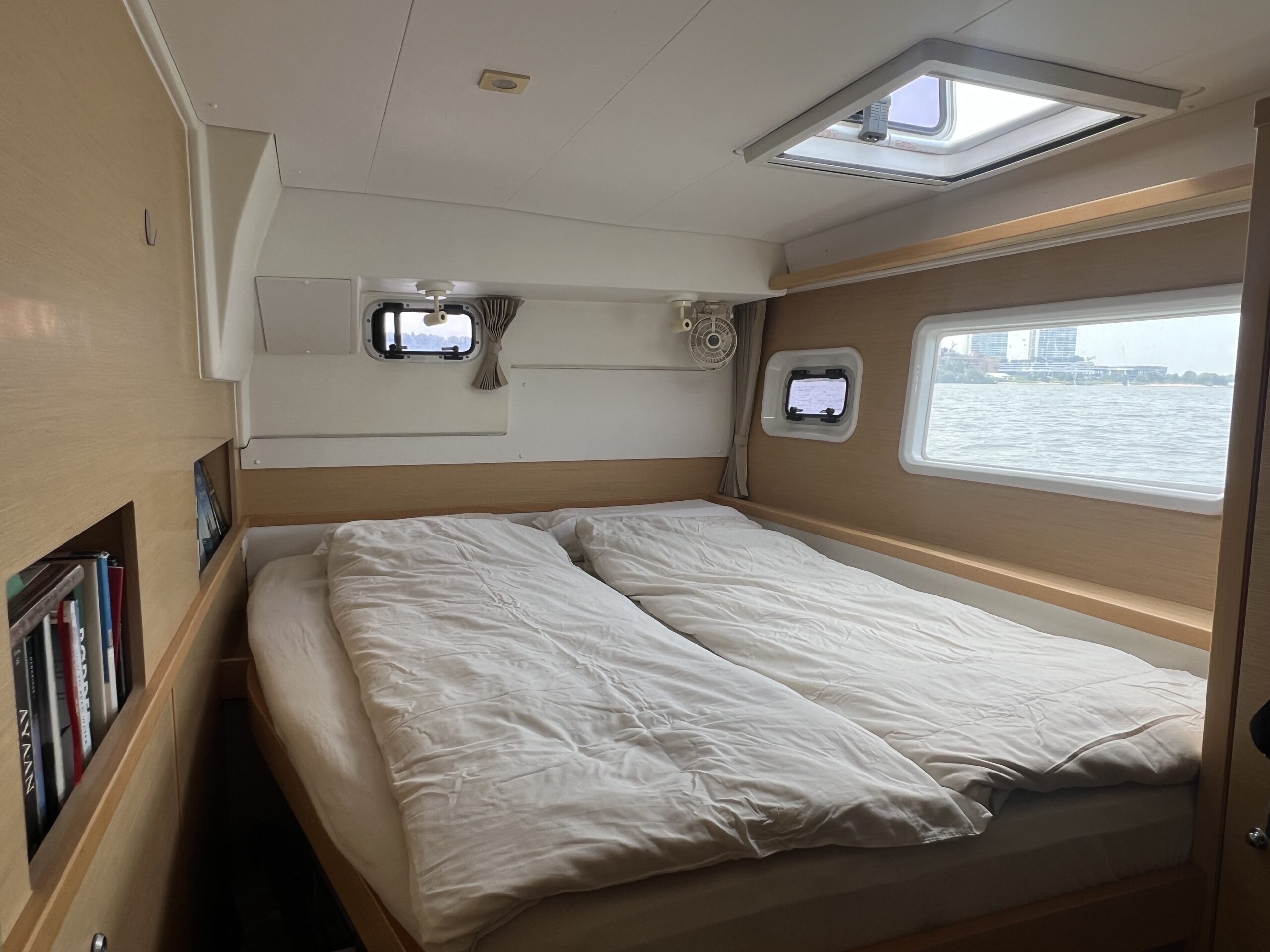 Elsa — 2017 Lagoon 400 S2 catamaran